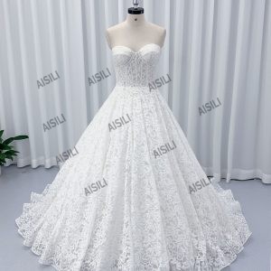 Lace Light Wedding Dress